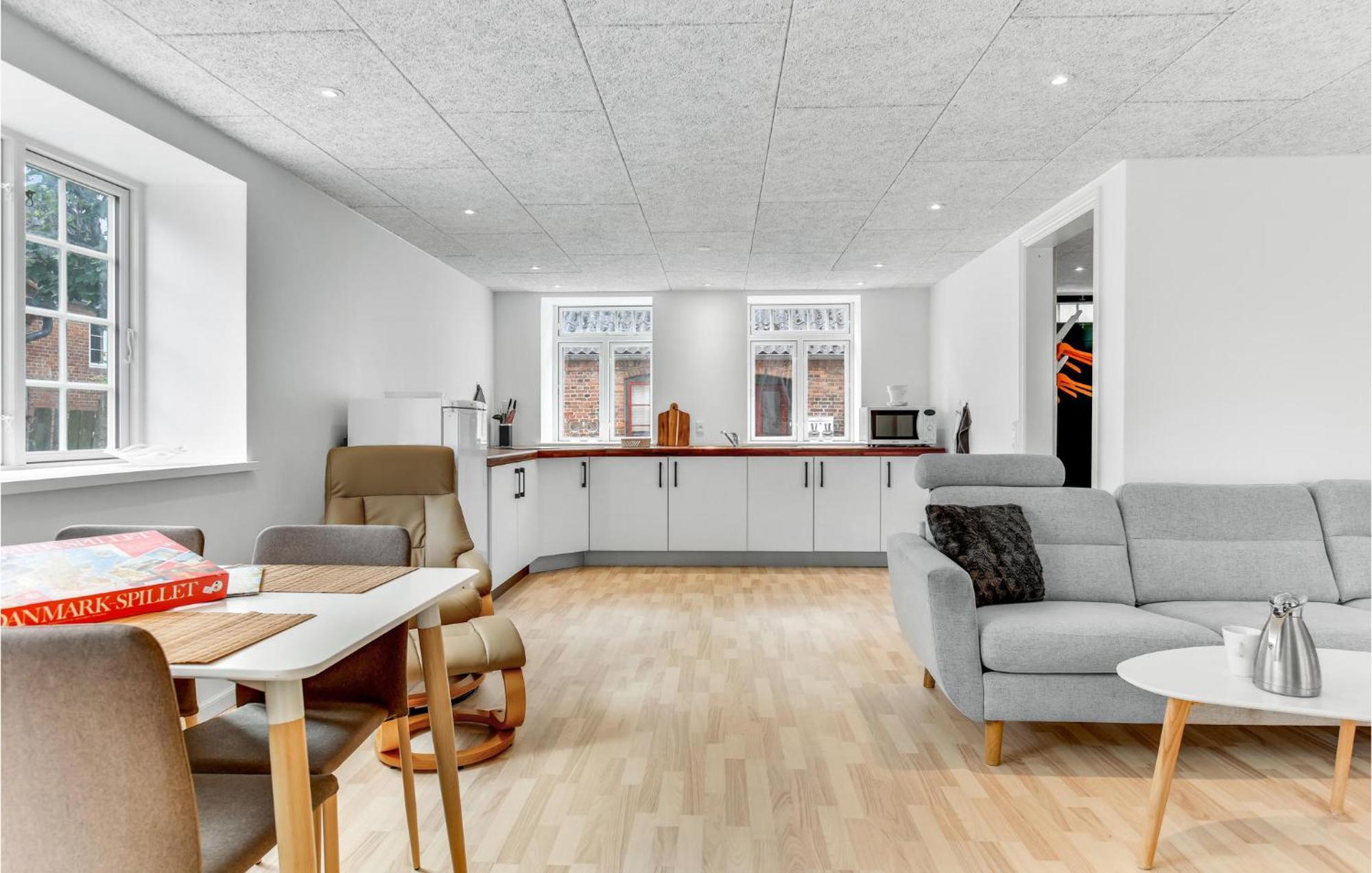 Pet Friendly Home In Hojer With Kitchen Eksteriør billede
