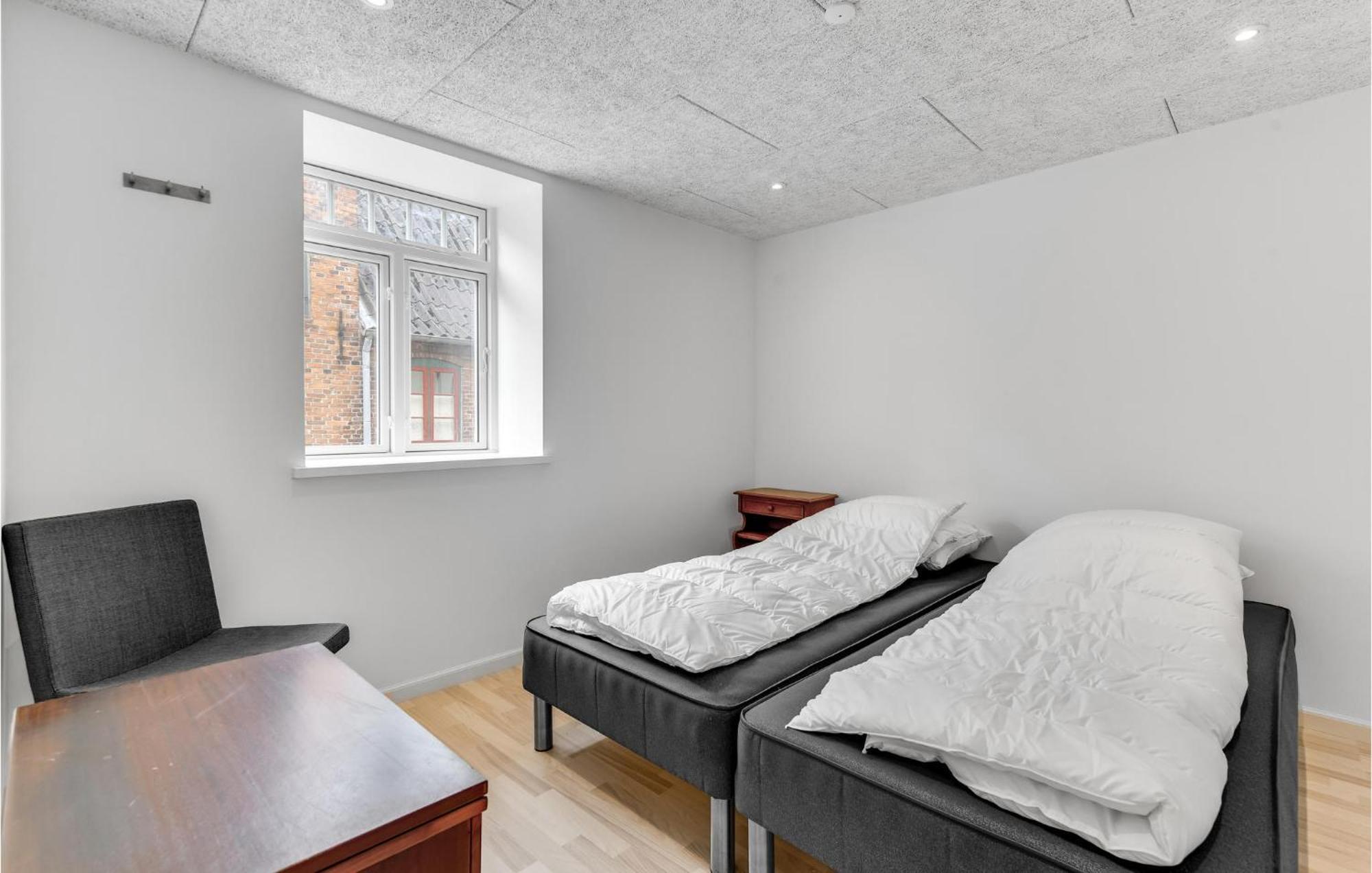 Pet Friendly Home In Hojer With Kitchen Eksteriør billede
