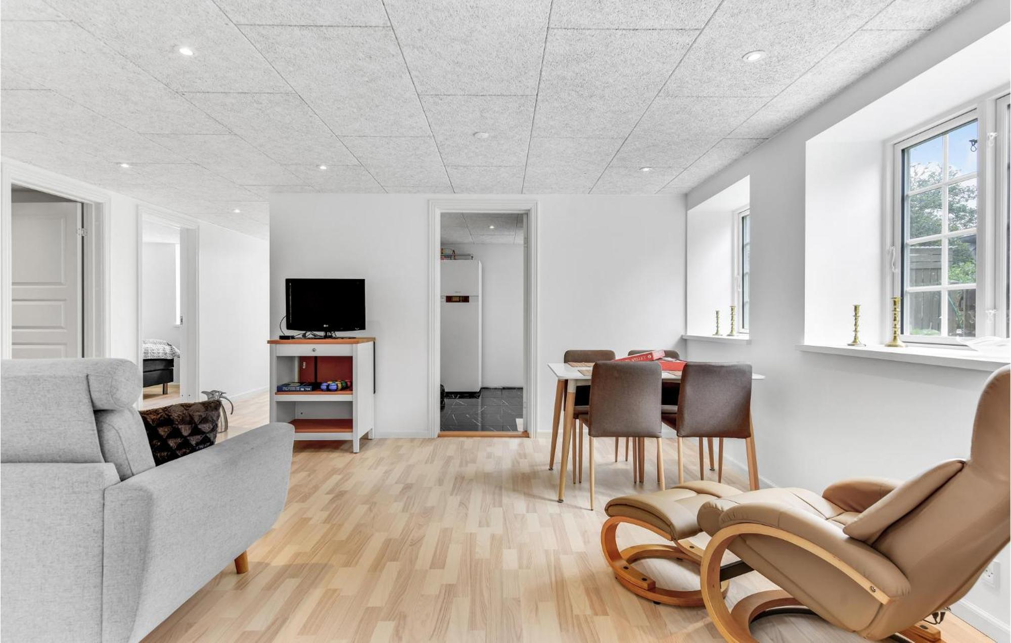 Pet Friendly Home In Hojer With Kitchen Eksteriør billede