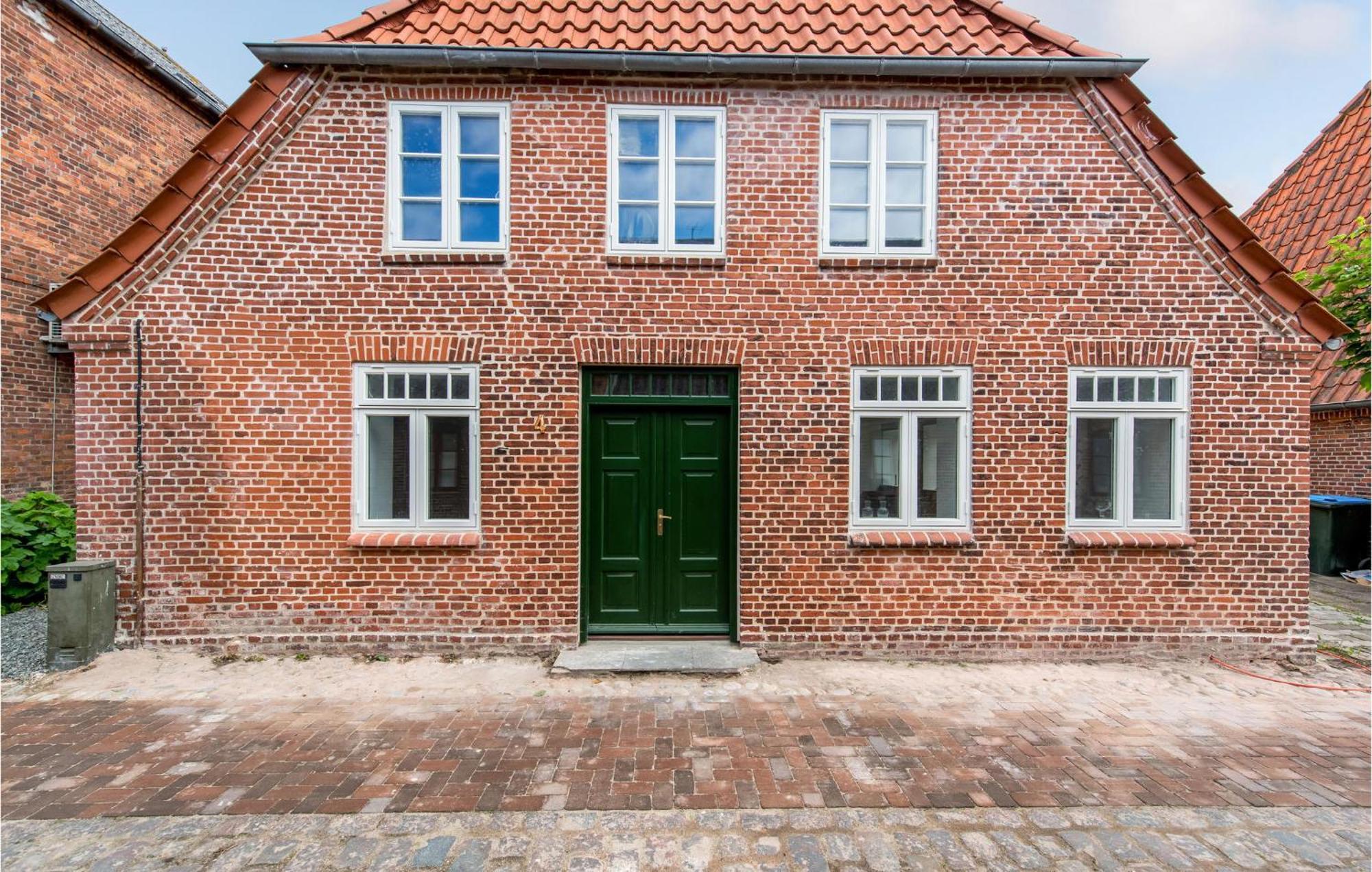 Pet Friendly Home In Hojer With Kitchen Eksteriør billede