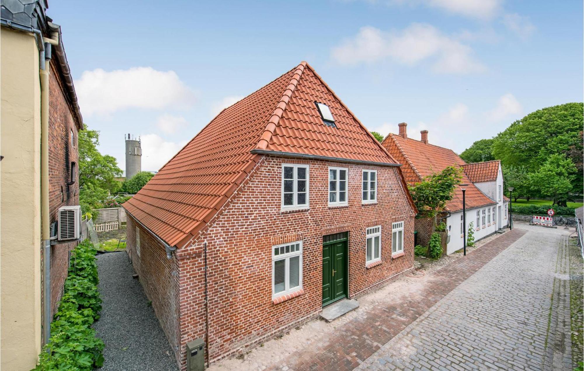 Pet Friendly Home In Hojer With Kitchen Eksteriør billede